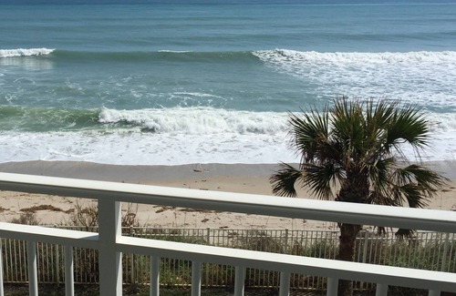 Indian Harbour Beach Condo | Thanksgiving and Christmas still available!New living room furniture!Great unit!