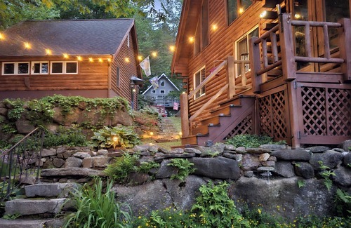 Washington House | THANKSGIVING SPECIAL, RENT 3 NIGHTS GET 4TH NIGHT FREE!