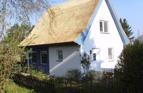 Stahlbrode House | Thatched cottage in the small fishing village - thatched cottage