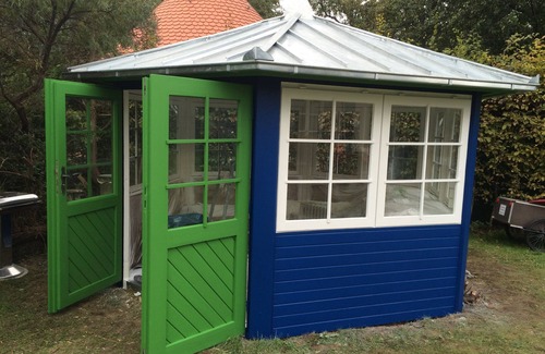 Vitte House | Thatched semi-detached house with two bedrooms