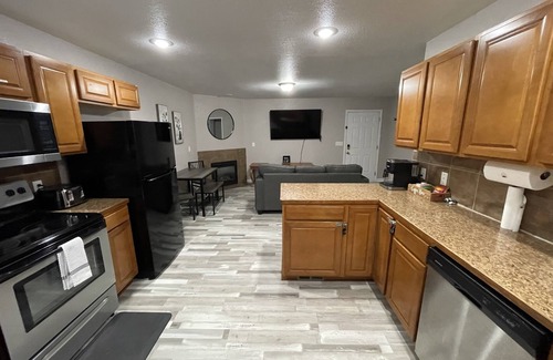 Casper House | The 1425 Fairdale by O.C.G.