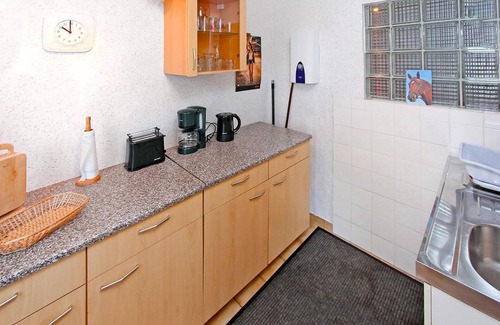 Liepgarten House | The 55 m² holiday home is located on a separate garden plot (approx.