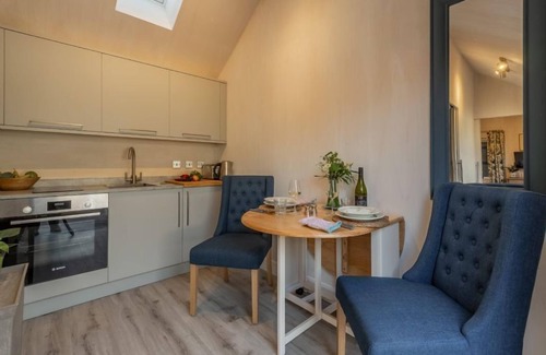 East Rudham House | The Able Stables - Sam's Cottage, East Rudham, Norfolk