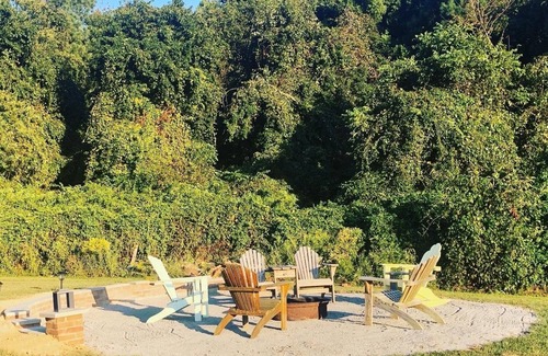 Trappe House | The Anchorage B&B - The Bounty