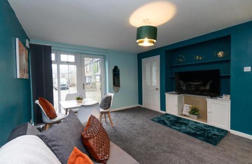 Bowes House | The Ancient Unicorn