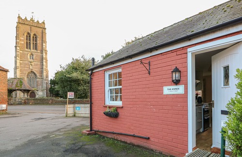 Burgh le Marsh Cottage | THE ANNEXE, pet friendly in Burgh Le Marsh