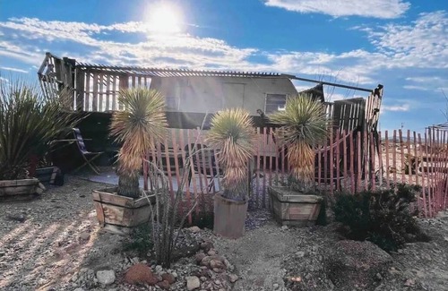 Terlingua House | The Aristocrat @RuinsTerlingua n—Close to park—great WiFi n—On grid—Ghostown