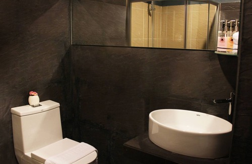 Patong Apartment | The Artist House Superior