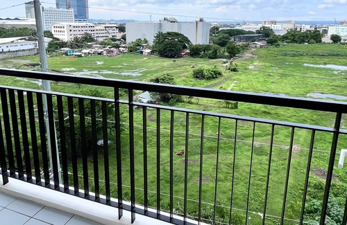 Iloilo Condo | The B's Crib Saint Dominique