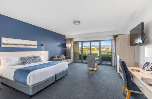 Ob Flat Cabin | The Barn Accommodation