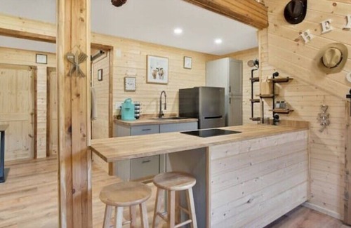 Umatilla House | The Barn at Finca Bellan