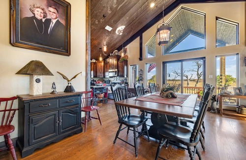 Mobeetie House | The Barn at Quail Creek Ranch - 2 Bedroom Peaceful Ranch Retreat