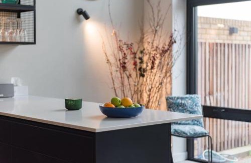 Westmarsh House | The Barn