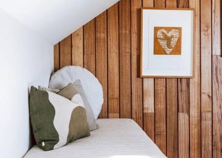 St Helens Villa | The Barn - Georges Bay, St Helens