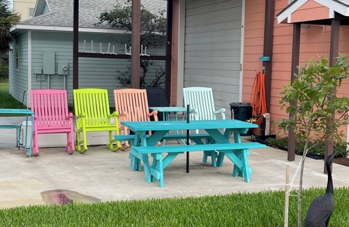 Port O Connor Apartment | The Barnacle-Perfect for the Fishermen.