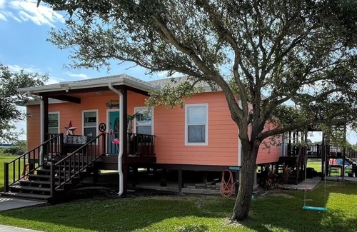 Port O Connor Apartment | The Barnacle-Perfect for the Fishermen.