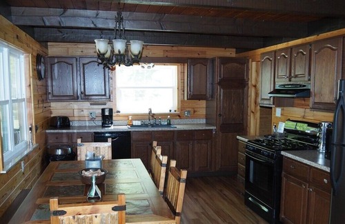 Elk Rapids Cabin | The Bass Bay Getaway - LAKEFRONT & GORGEOUS!