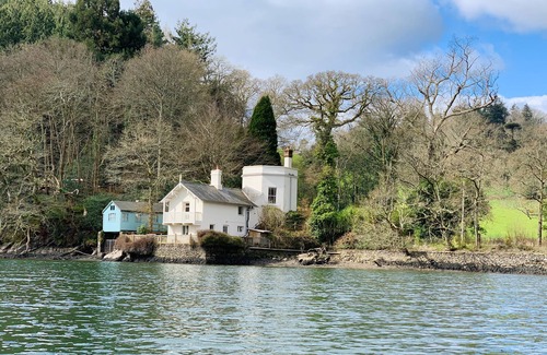 Totnes Cottage | THE BATHING HOUSE, family friendly, with pool in Ashprington