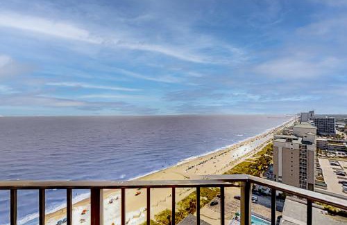 Myrtle Beach Apartment | The Beach House at Palace Resort 1911