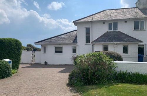 Criccieth House | The Beach House Criccieth