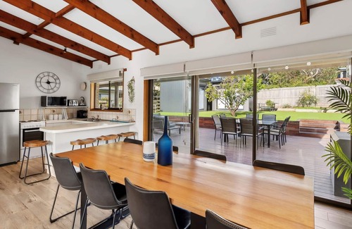 Anglesea House | The Beach Hut - Beach Perfection