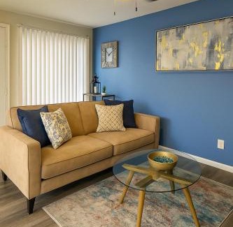 Park Central Apartment | The Beacon Suite 1BD Apt