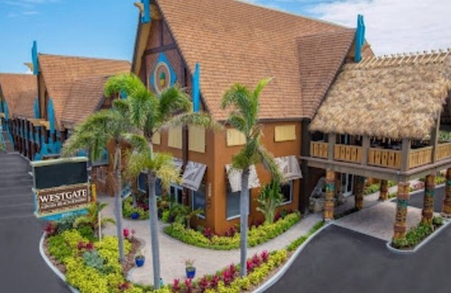 Orlando Beach Resort | The beautifully decorated and recently renovated Signature Two Bedroom Suites.