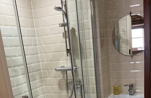 Moreton-in-Marsh Hotel | The Bell Inn