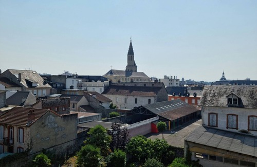 Tarbes Apartment | The "BELVEDERE" Full center, T3, nice view