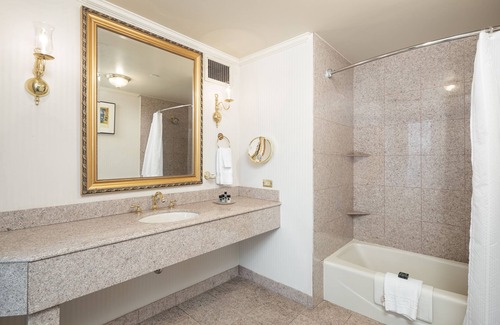 Downtown Richmond Hotel | The Berkeley Hotel