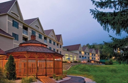 Hancock Condo | The Berkshire's Jiminy Mountain's Club Wyndham Bentley Brook