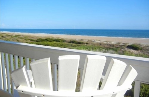 Morehead City Condo | The Best Oceanfront View at "A Place at the Beach!"