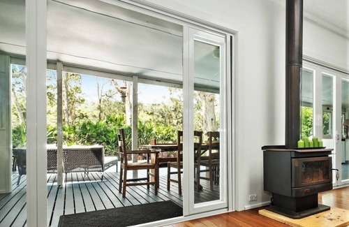Macmasters Beach House | The best of lagoon front and beach living in an original, historic lakehouse