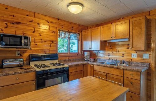 Orr House | The Best Pelican Lake Views