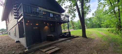 Lampe House | The Big Cabin