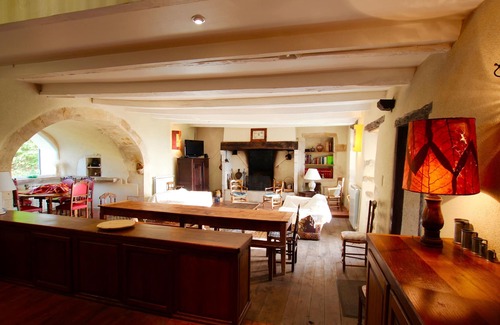 Saint-Remy House | THE BIG HOUSE AND ITS OVERFLOW POOL