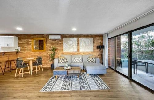 Mooloolaba Apartment | The Block Mooloolaba - Unit 2