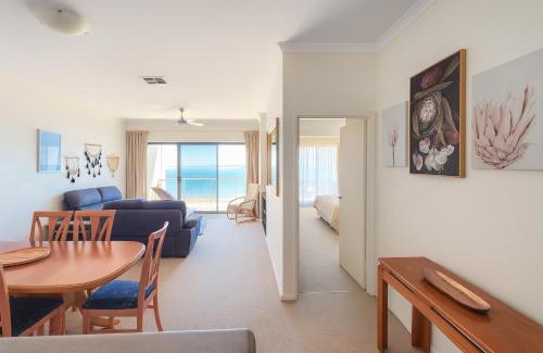 Rockingham Apartment | The Boardwalk Apartment