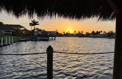 Yacht Club House | The Boat House, Direct Gulf Access, Pool and Spa Cape Coral