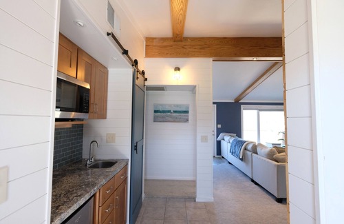 Forest Lake House | The Boathousen4 Bed 2 1/2 Bath Lake Homen