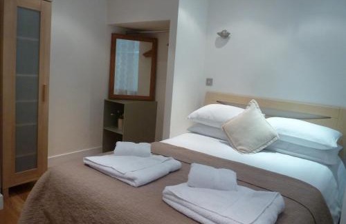 Cathedrals Hotel | The Borough