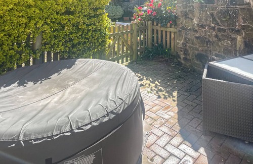 Burwarton Cottage | The Boyne Arms Cottage