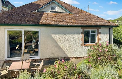 Old Cleeve House | The Bramleys Old Cleeve
