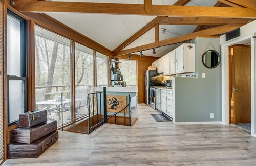 Bristol House | The Bristol Tree House 2 br/2ba