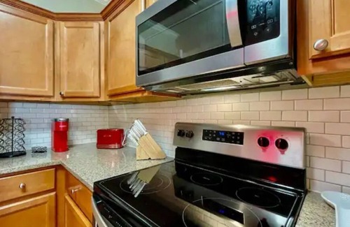 North Overton Apartment | The BuddyHOLLYWOOD