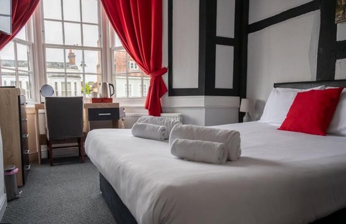 Titchfield Hotel | The Bugle Hotel