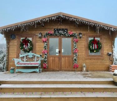 Enniskillen House | The Cabin Pipershill