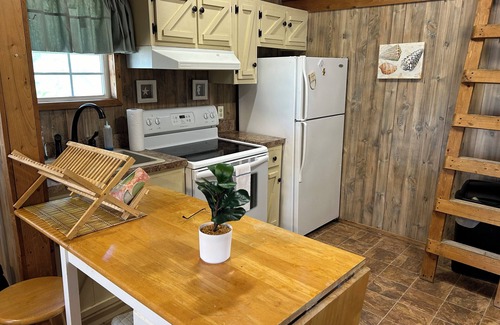 Maurepas Cabin | The Cajun Chateau is the perfect rustic get-away!