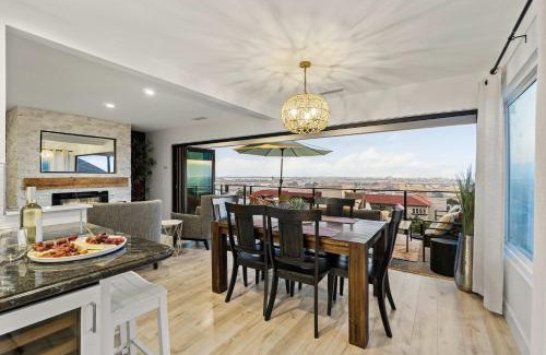 Mission Hills House | The California - On Top of San Diego in a Hot Tub