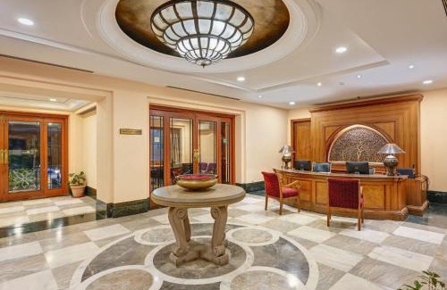 Ahmedabad City Centre Hotel | The Cama - A Sabarmati Riverfront Hotel
